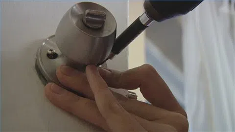 Lock Safe Services Gilbert, AZ 480-666-1747 - change-locks-service