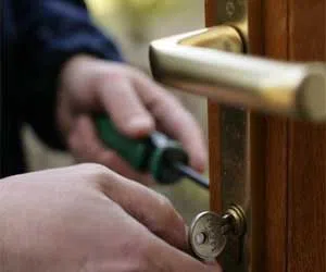 Lock Safe Services Gilbert, AZ 480-666-1747 - lock-change