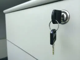 Lock Safe Services Gilbert, AZ 480-666-1747 Lock Safe Services Gilbert, AZ 480-666-1747 - unlocking-file-cabinet